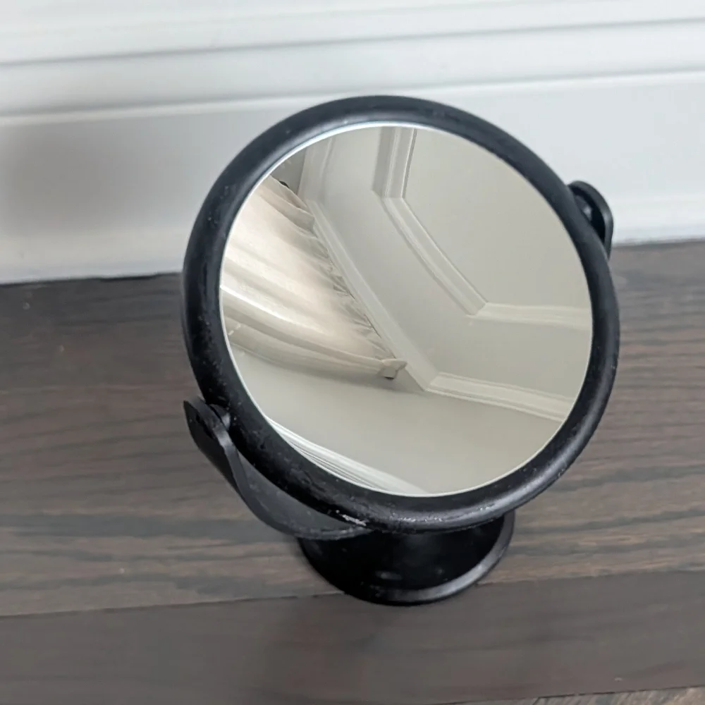 Double-Sided Pedestal Vanity Mirror - Soft-Touch Black